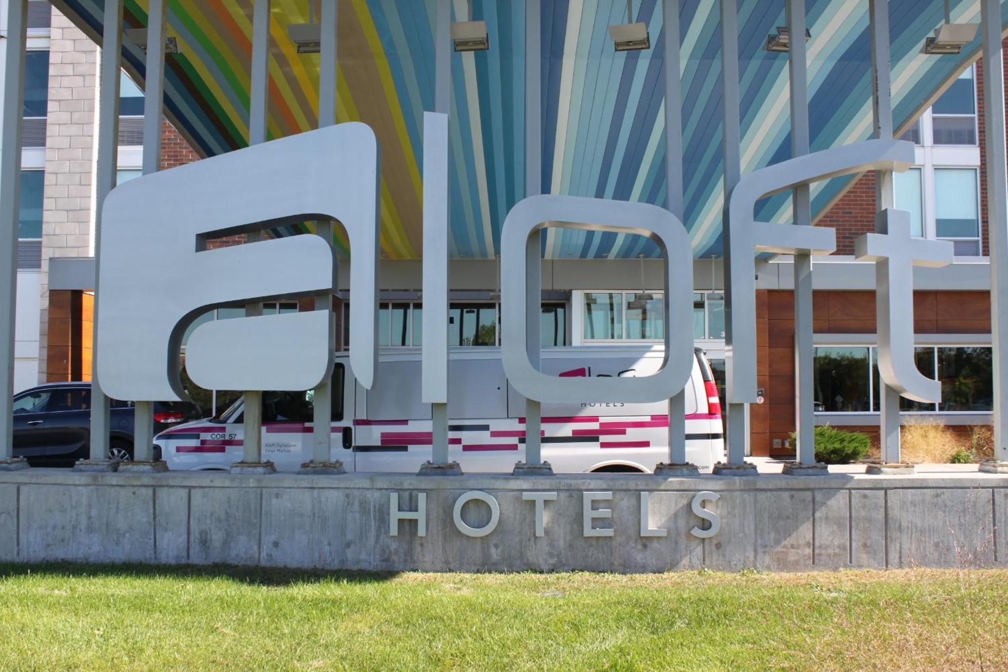 อลอฟต์ ซีราคิวส์ อินเนอร์ ฮาร์เบอร์ Hotel ภายนอก รูปภาพ
